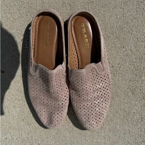 Trask Ashley Perforated Slip On Mule in Metallic Dusty Rose